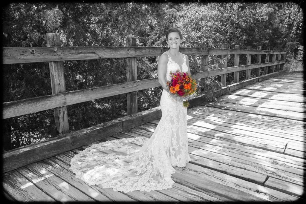 Jessie’s flowers retain their color in a grayscale effect