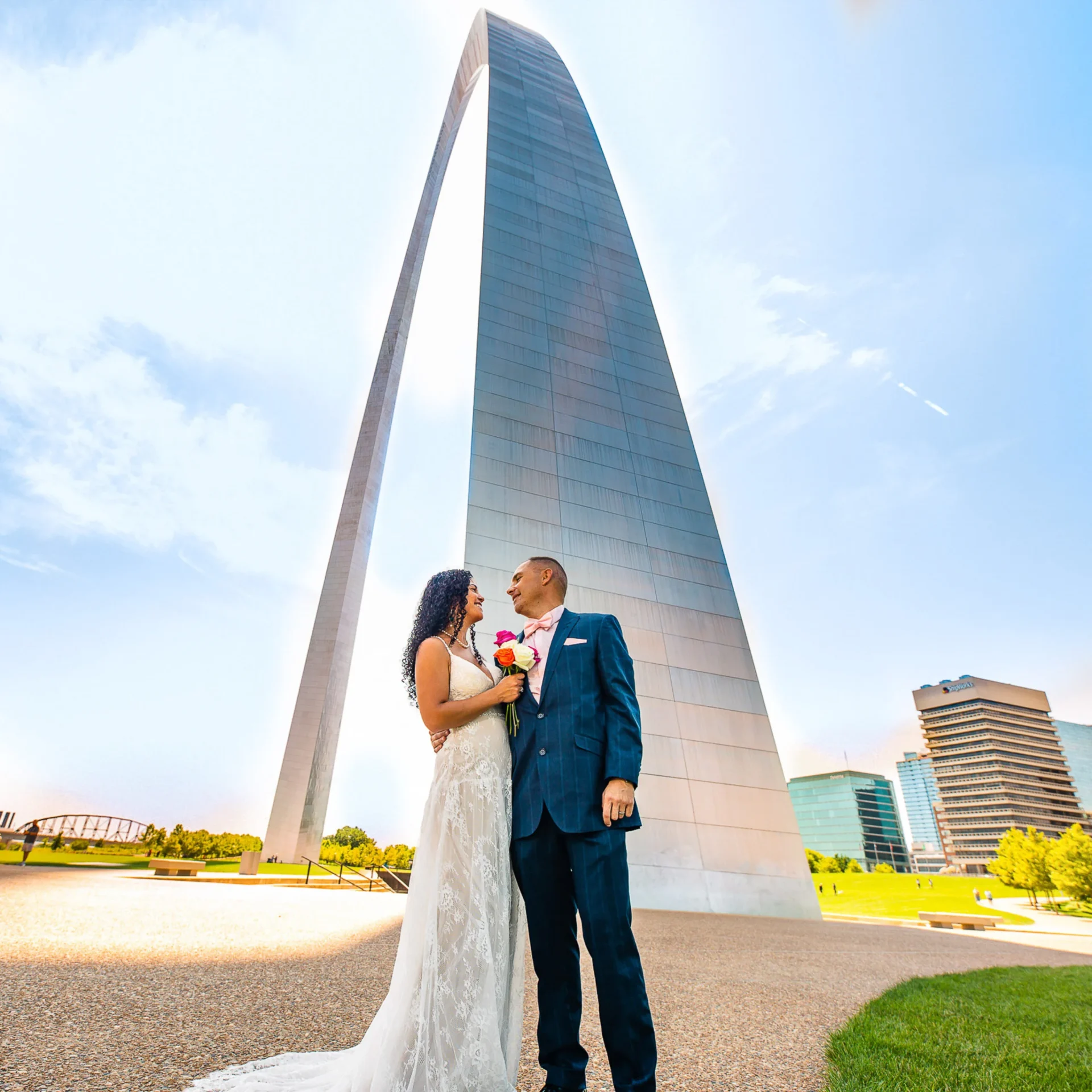 Link into greater St Louis wedding photography gallery: Nicole & Daniel