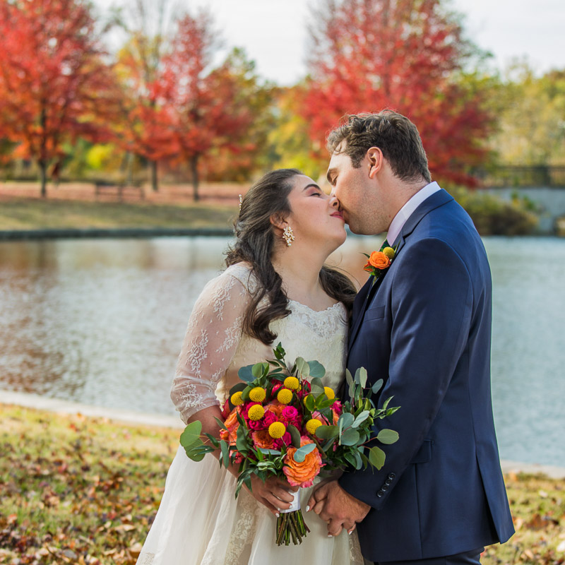 Link into a St. Louis wedding Photographers Gallery for Emily and Gabe